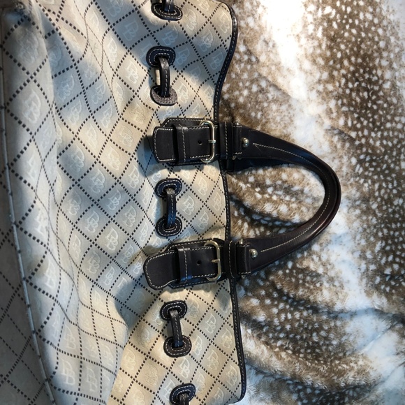 Purse - Picture 5 of 5